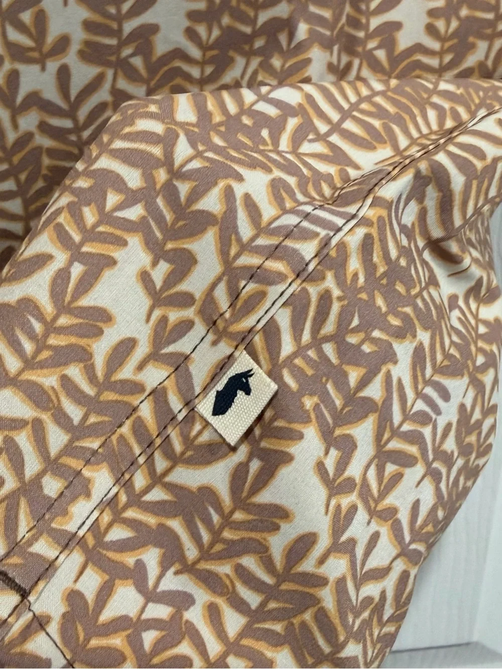 Cotopaxi Men's Large Cambio Button Up Shirt Reishi Red Pattern NWT Travel Button